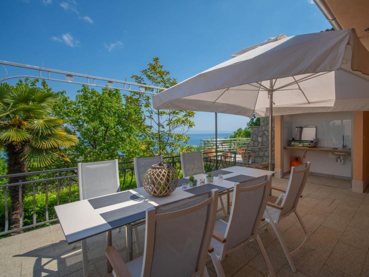 Holiday Home Nikolina By Interhome Lovran Eksteriør bilde